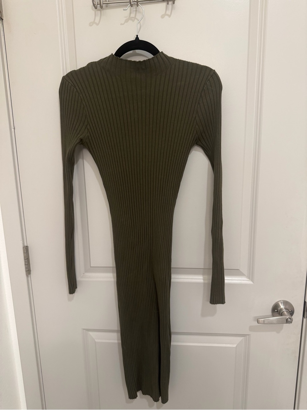 Forever 21 Olive Green Ribbed Long Sleeve Midi Dress